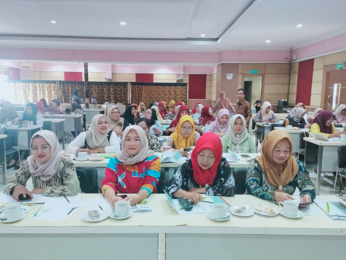 Kader bkb se kabupaten Semarang di hotel C3 Ungaran