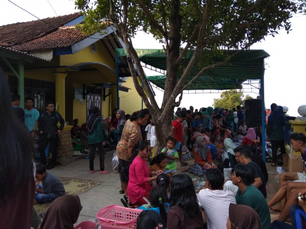 Suasana Bazaar di Kampung KB