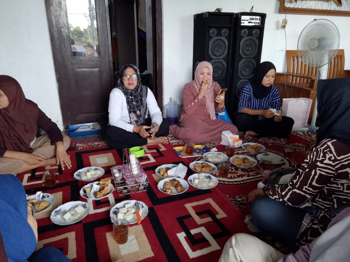 Rapat Koordinasi Posyandu dan BKB Persiapan Desa Binaan di Dusun Kretek