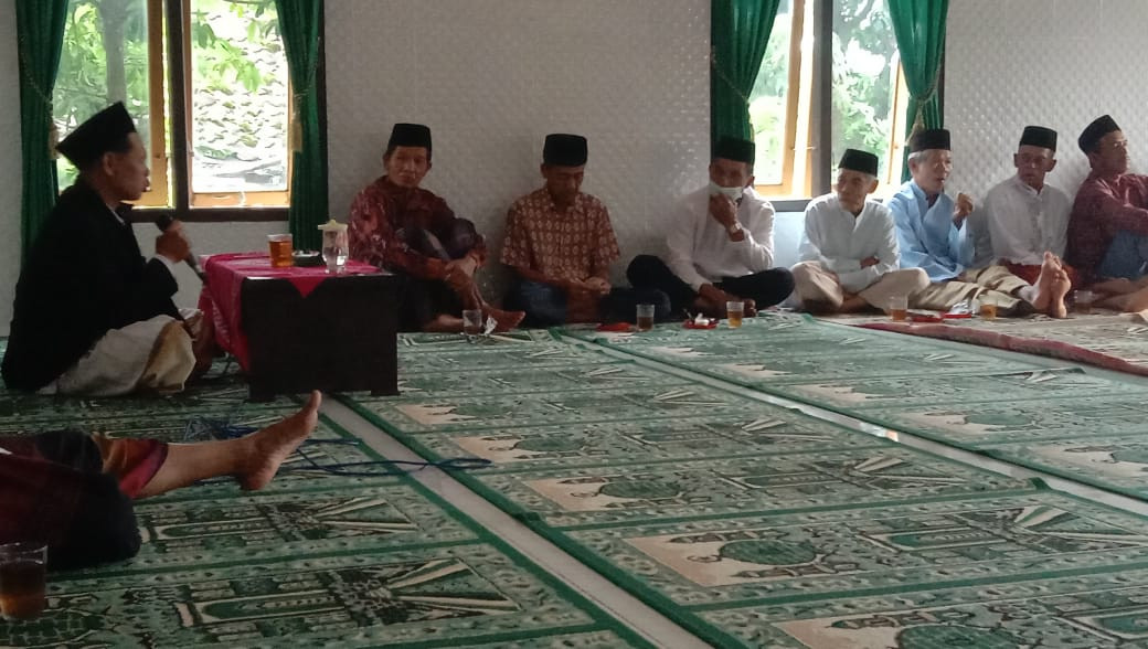 Kegiatan pengajian selapanan