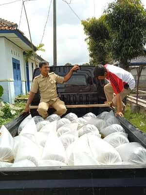 Pemberian Bantuan Pangan Non Beras dan Telur