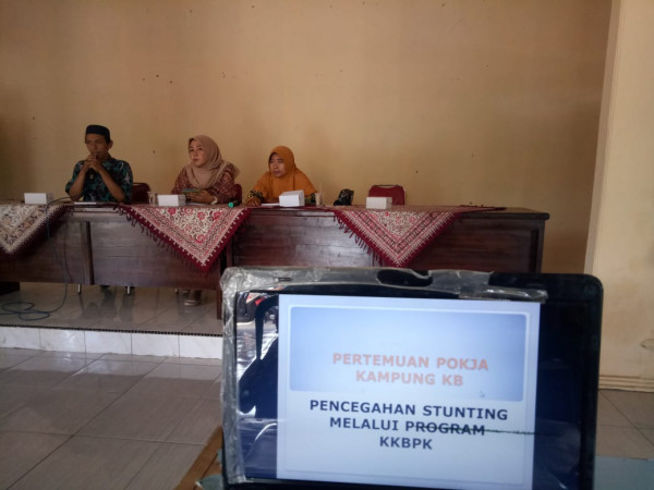 Pertemuan Pokja Kampung Kb Dengan Tema Pencegahan Stunting Melalui