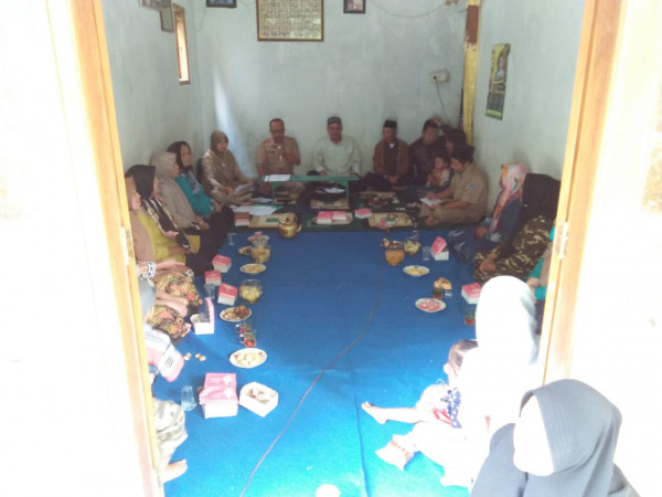 Lampiran Foto Kegiatan Rapat POKJA Kampung KB 