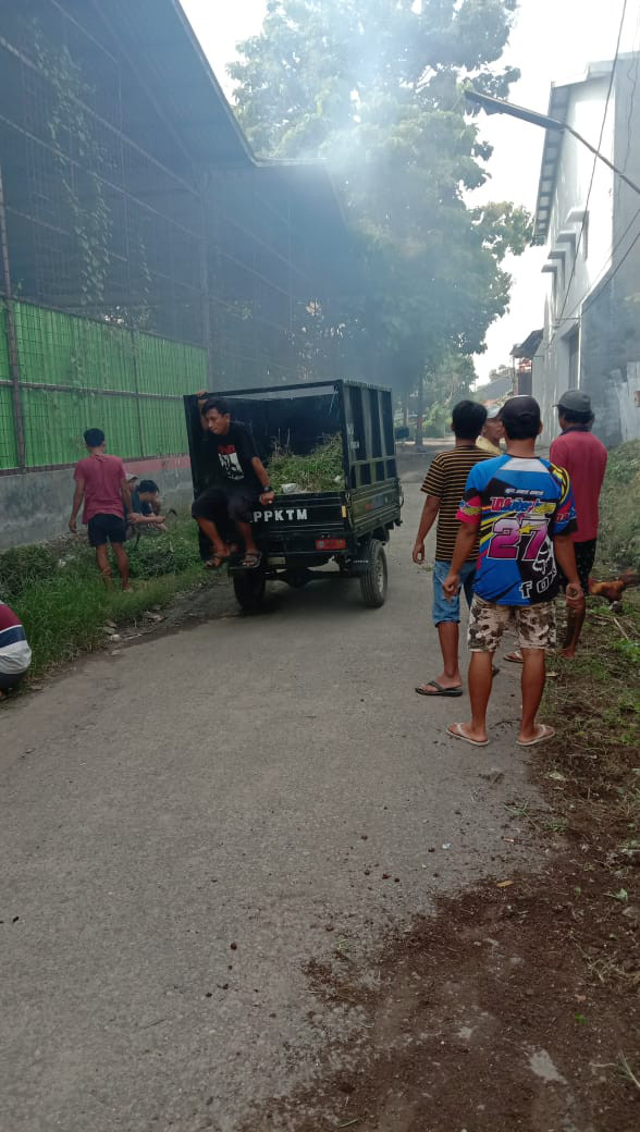 Sarana tosa pembuang sampahpun telah dimiiki warga Kp KB Jetis Berseri