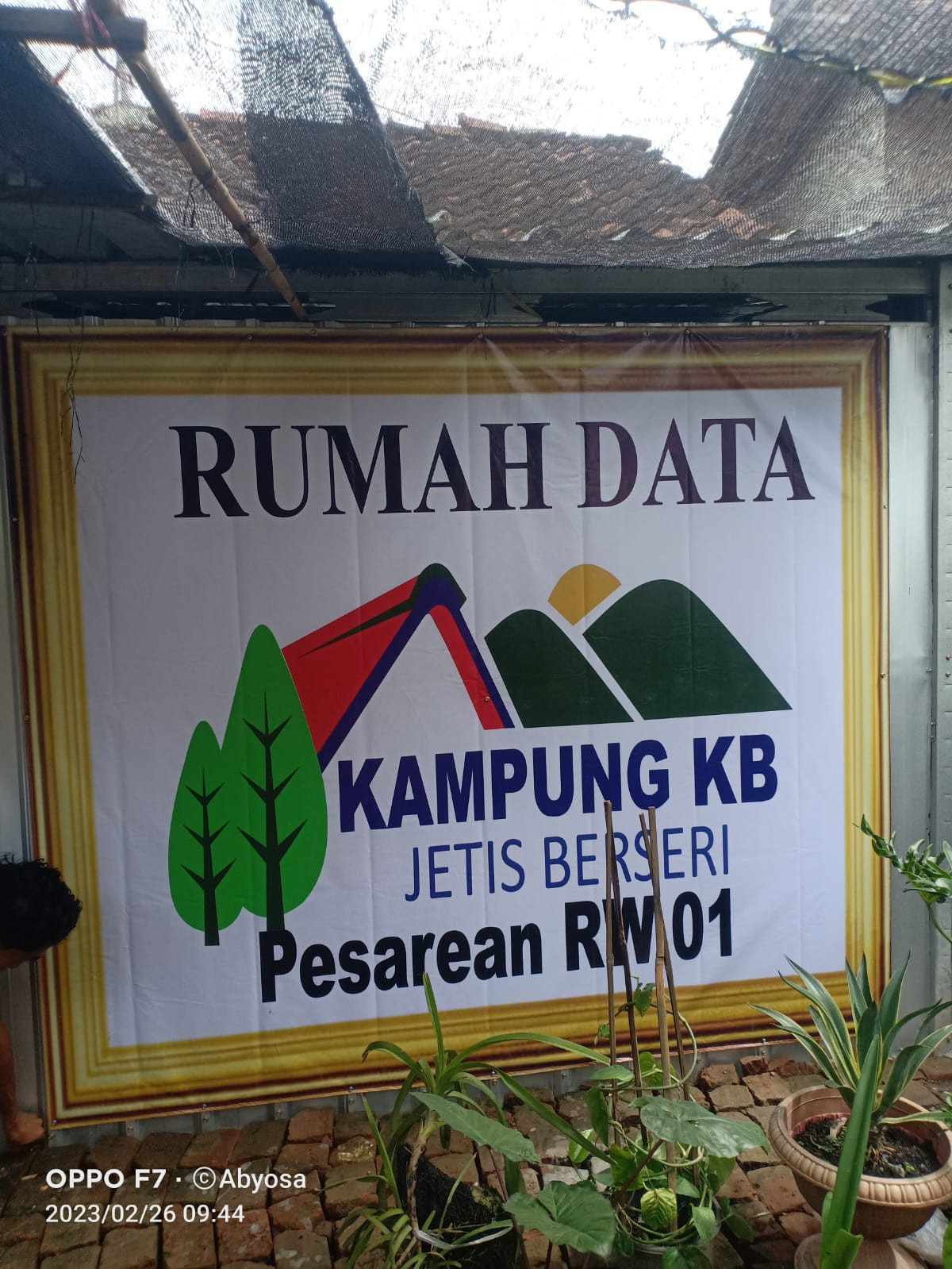 Operasional Pelaksanaan dan Pengelolaan Program KKBPK di Kampung KB (PEMBUATAN POJOK DATA)