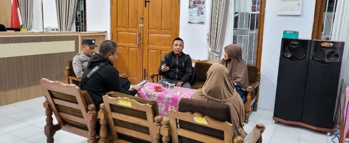 diskusi dalam rapat koordinasi