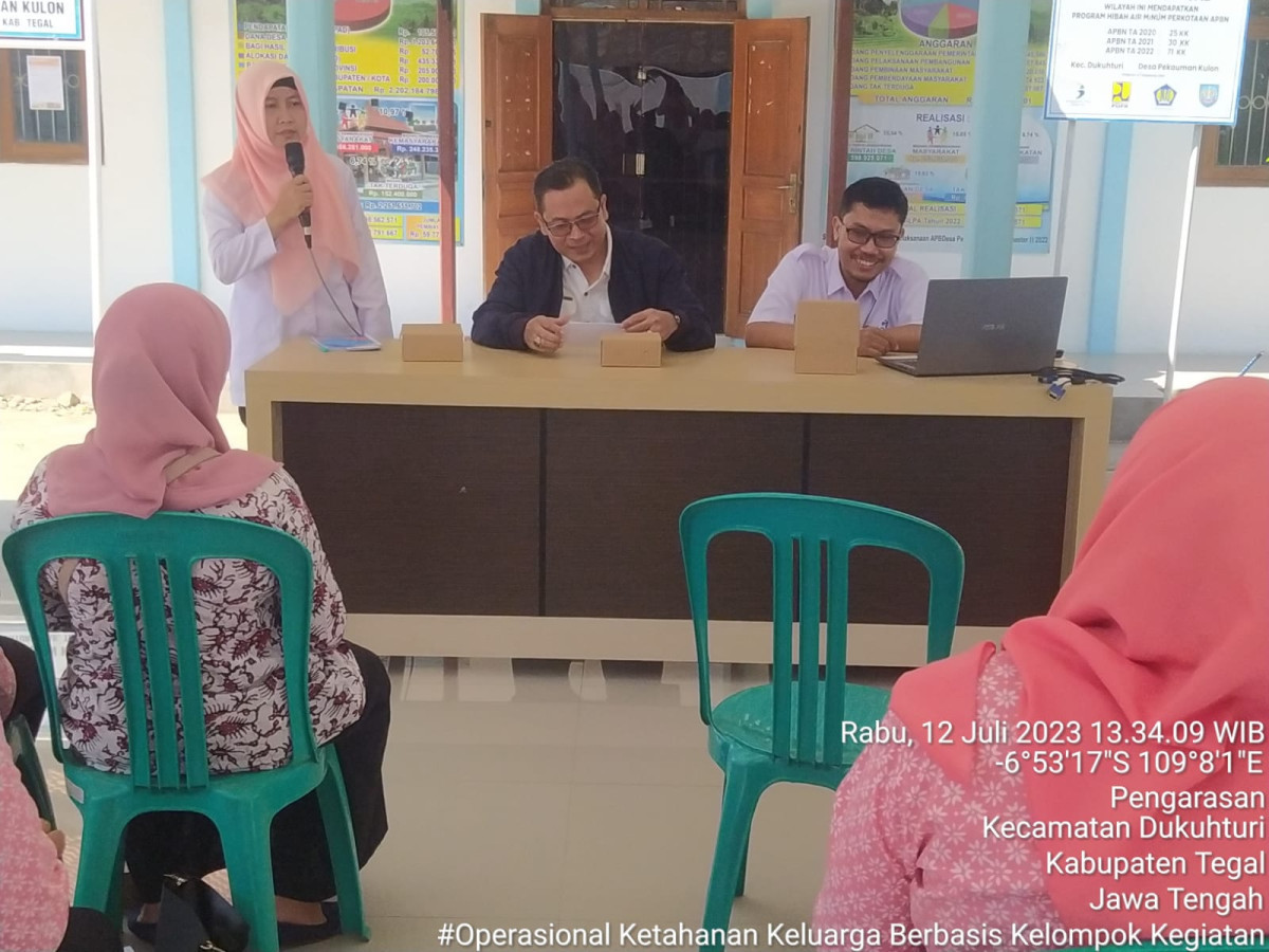 Pembahasan Rumah Data Kependudukan (RDK) di Kampung KB Berkah Rezeki Desa Pengarasan