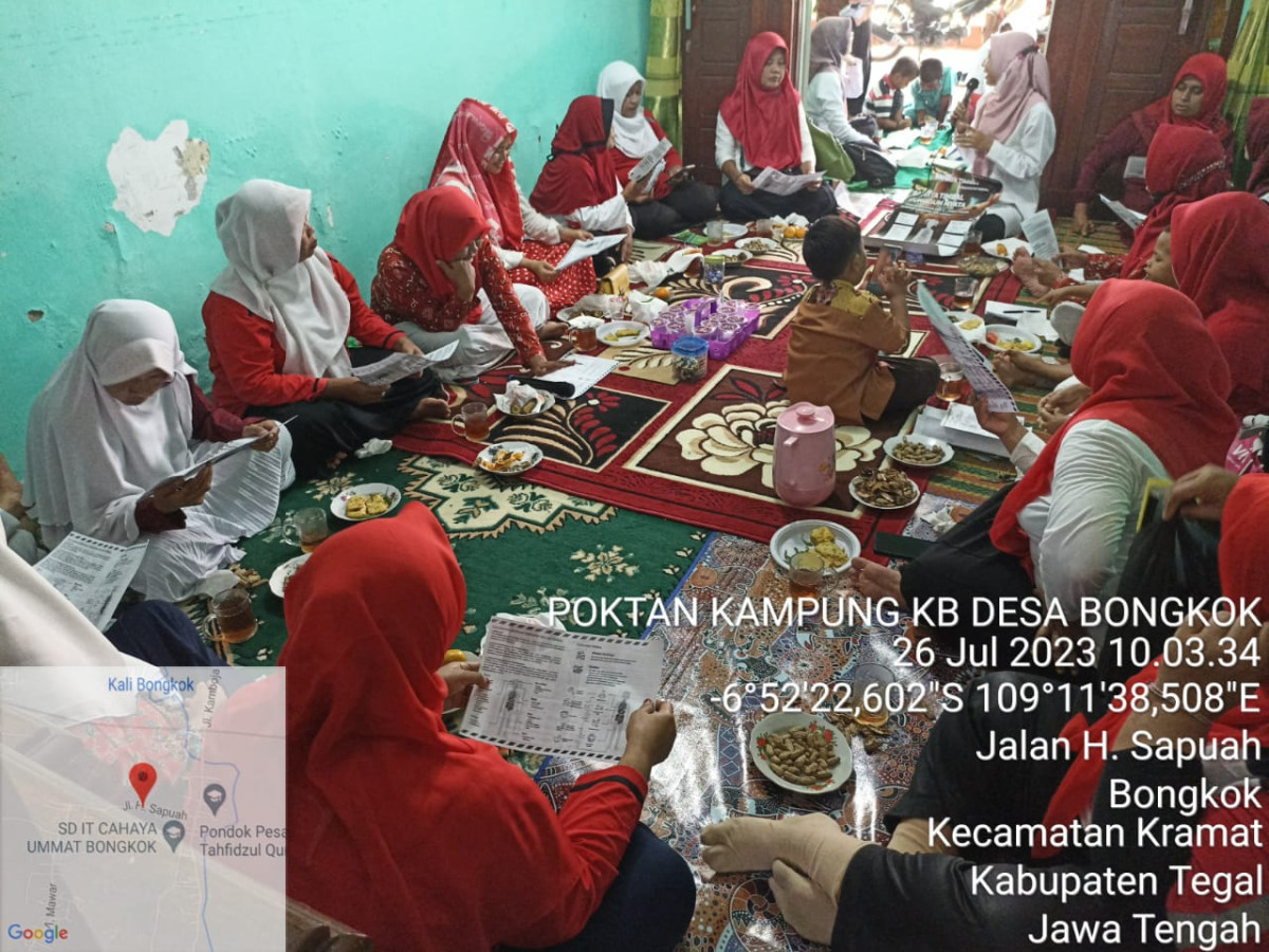 Pertemuan Ketahanan Keluarga Berbasis Kelompok Kegiatan Di Kampung KB Desa Bongkok