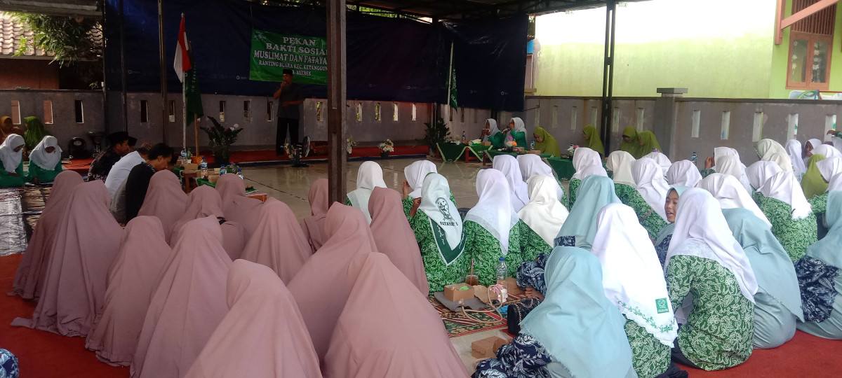 Pekan Bakti Sosial Muslimat&Fatayat Ranting Buara