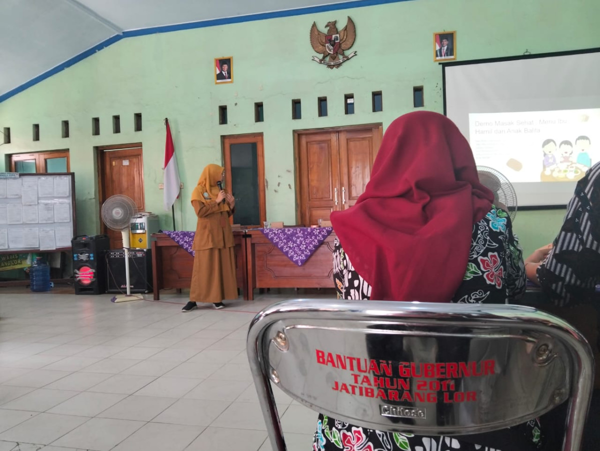 SOSIALISASI EDUKASI GIZI MELALUI DASHAT DI KAMPUNG KB
