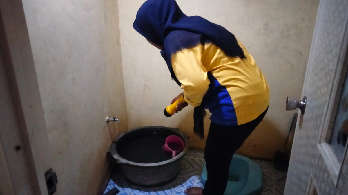 Pemberantasan Jentik Nyamuk di RW  1 Kelurahan Muktiharjo Lor