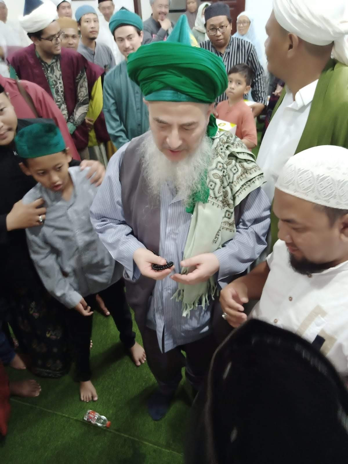 Bersholawat bersama syeikh jibril