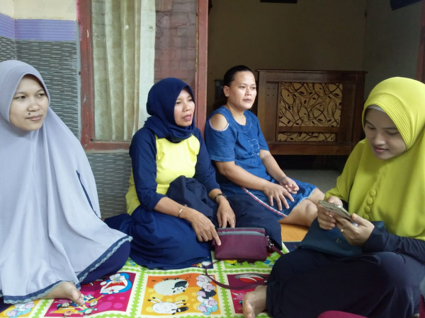 Kader KB Kunjungi Bumil Resiko Tinggi