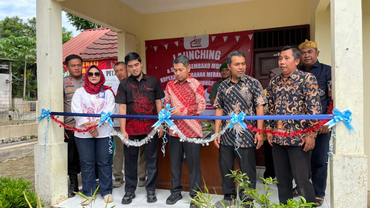 Loncing Koperasi Merah Putih