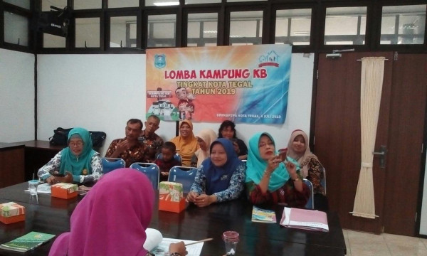 LOMBA KAMPUNG KB TINGKAT KOTA TEGAL 