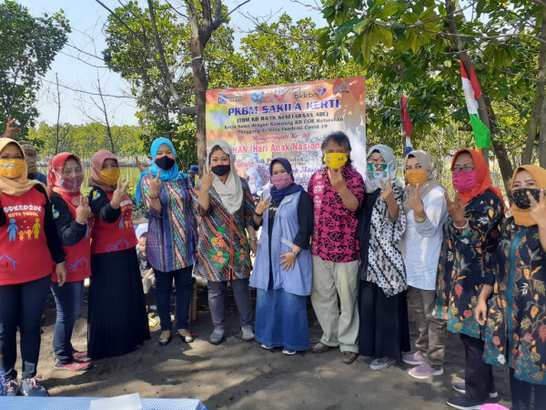 Pengurus Kampung KB ,Dinas ,dan penggagas Literasi