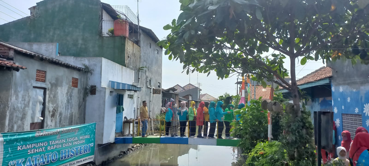 Bank Sampah “Mekar Jaya” RW.IX Kelurahan Panggung Unjuk Prestasi di Peringatan Hari Lingkungan Hidup Sedunia Tingkat Kota Tegal