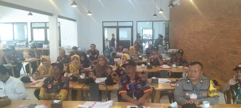 Partisipasi Masyarakat Kelurahan Panggung Ditingkatkan Melalui Program Kelurahan Tangguh Bencana di Kota Tegal