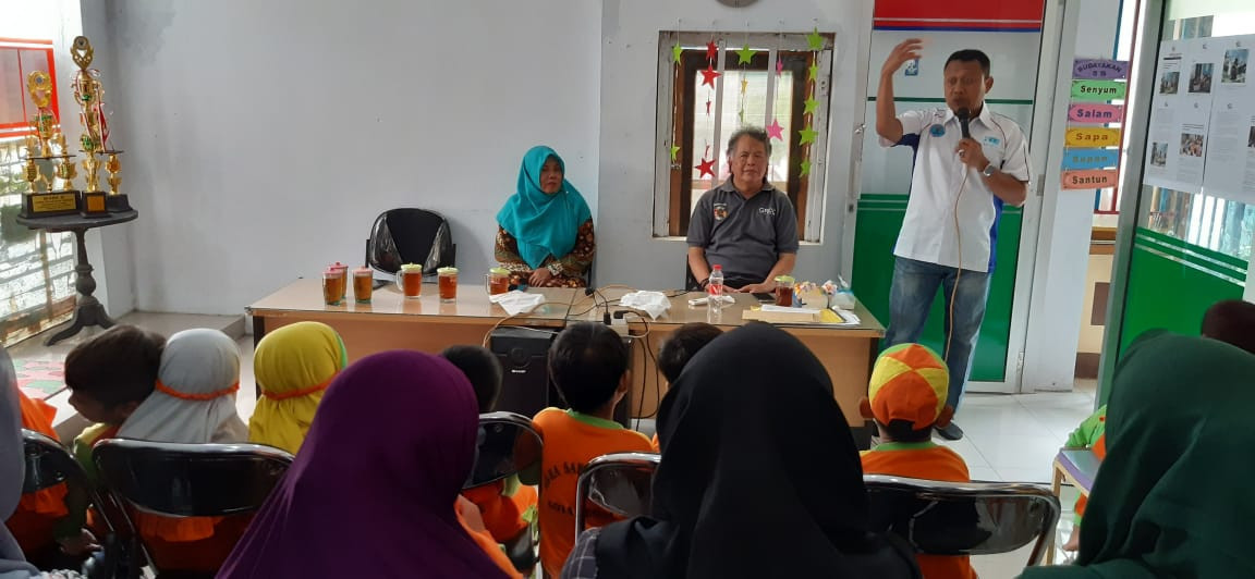 Serunya Sosialisasi Fungsi Keluarga di Kampung KB COE Semarak Karya Kota Tegal, Ada Boneka Dongeng