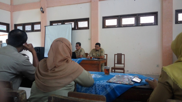 Rapat Koordinasi Kapanewon Galur di Kampung KB Nomporejo