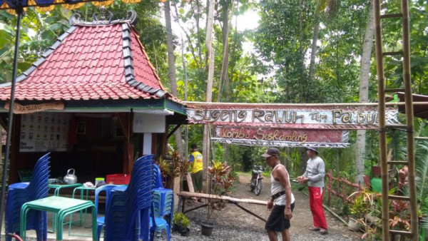 Pos Kamling Pedukuhan Mrunggi Mewakili Lomba Kamling Polsek Pengasih Tahun 2019