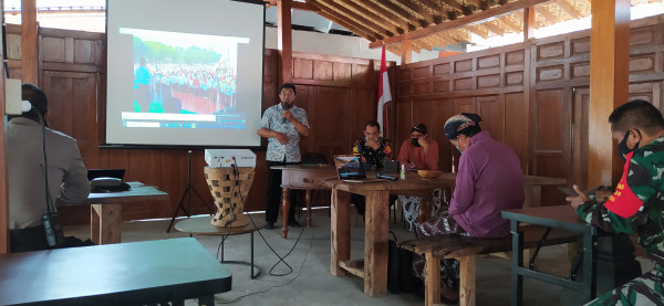 Sosialisasi Gayeng Regeng Blonjo Bareng