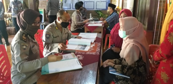 Suasana Penilaian Administrasi kepada Pengurus KTN