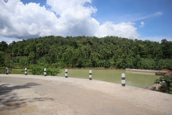 EMBUNG BOGOR DI PROYEKSIKAN MENJADI KAWASAN AGROWISATA DI KALURAHAN SENDANGSARI