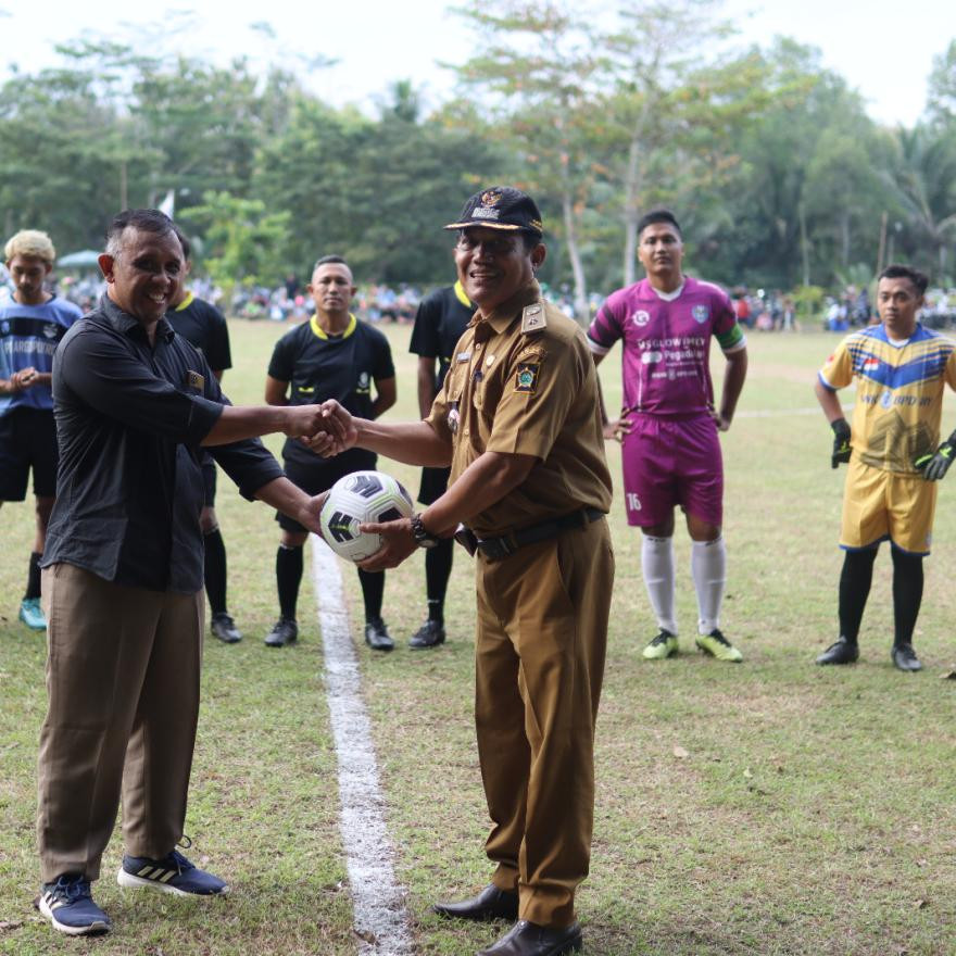 Pembukaan Pordes Sepakbola, Ajang Silaturahmi dan Pencarian Bibit Unggul