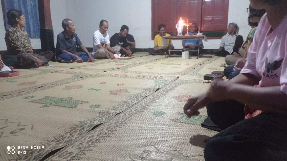 Doa Rosario lingkungan st. Paulus pronosutan