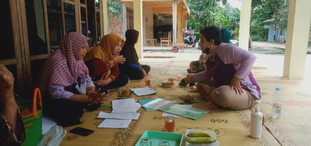 Refresing data Kader KPM dengan Kader Posyandu