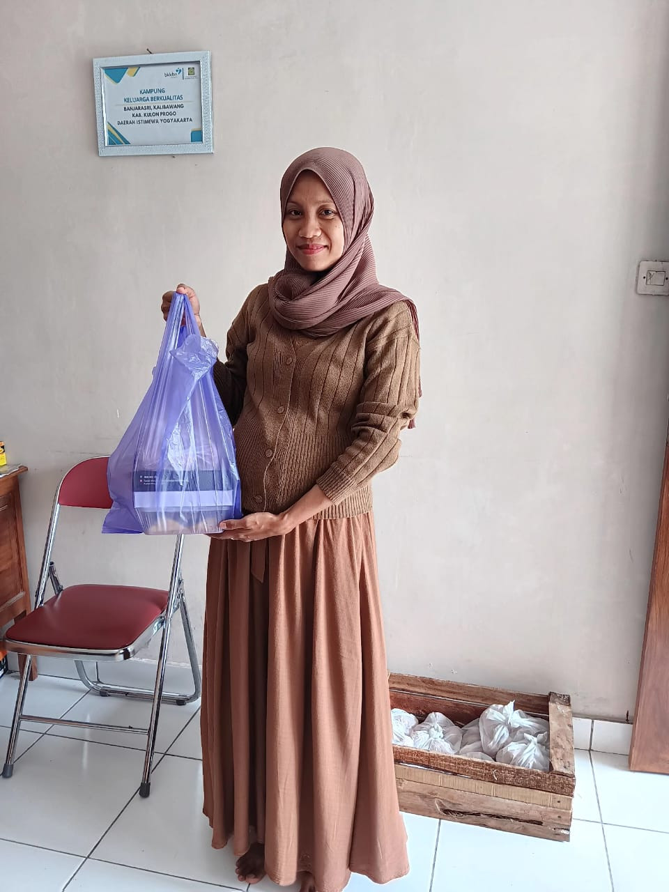 Penerimaan PMT Ibu Hamil Kalurahan Banjarasri