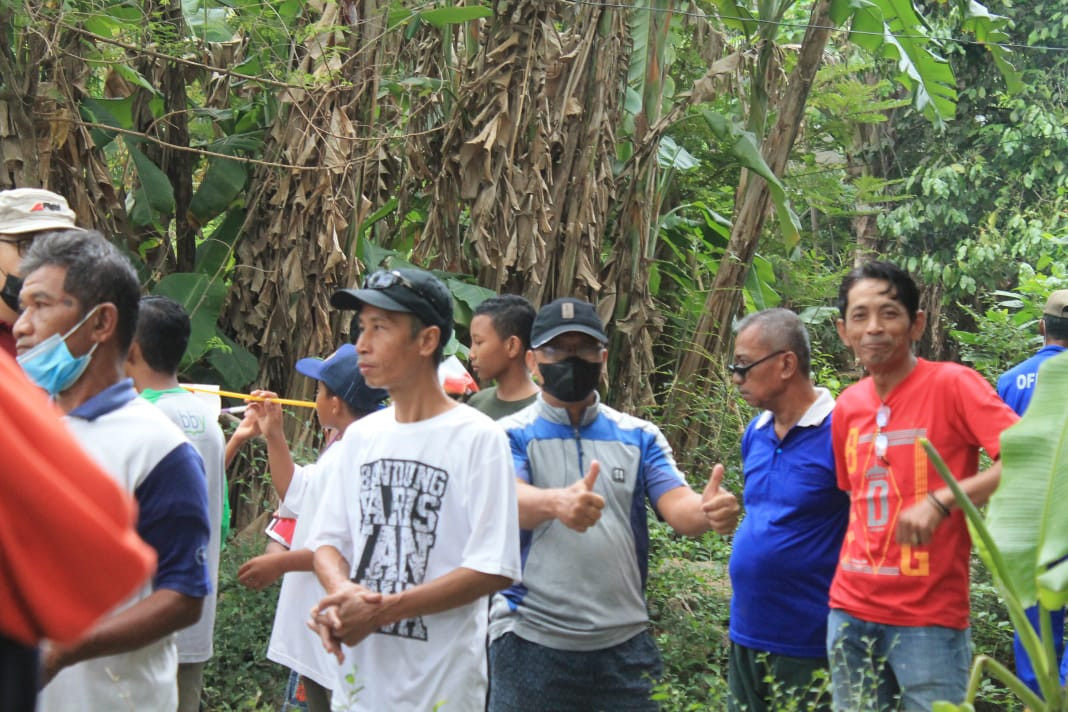 Jalan sehat dalam rangka merayakan KEMERDEKAAN RI-78 Padukuhan Mriyan RT 61&62