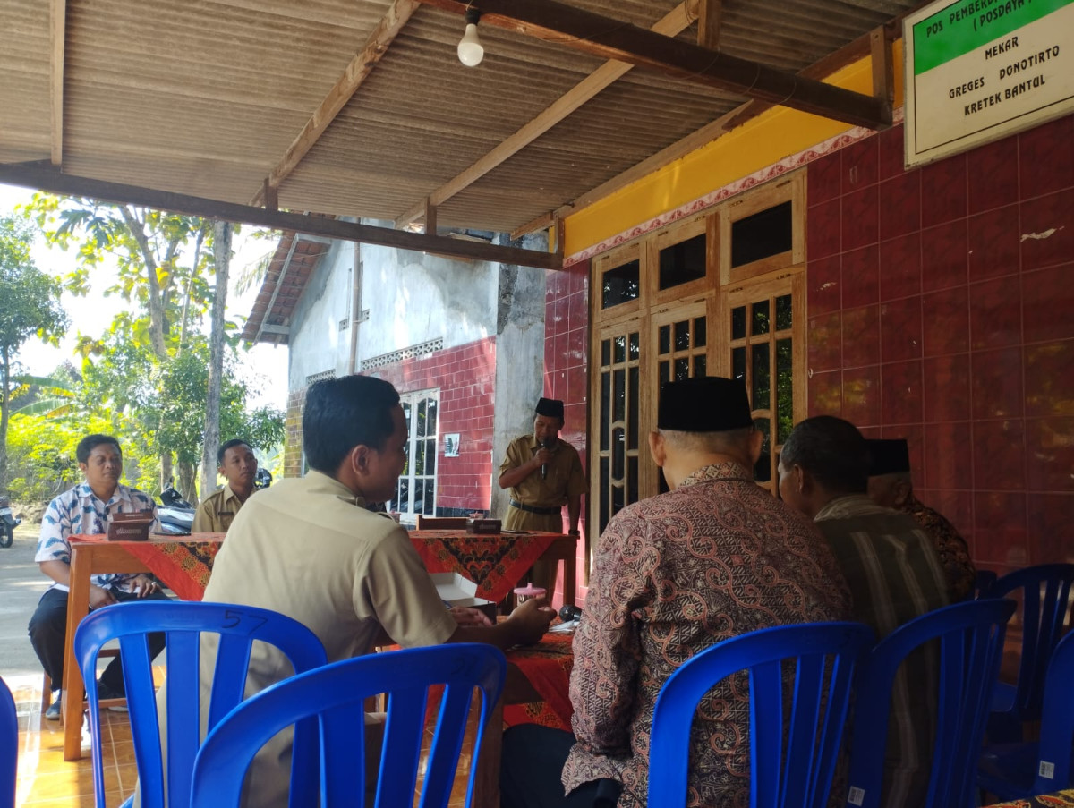 Sambutan sekaligus arahan dari Bapak H. Jurahimi (Lurah Donotirto).