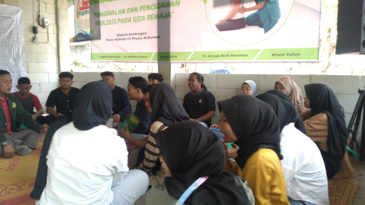 Peserta penyuluhan edukasi dan pemeriksaan skoliosis