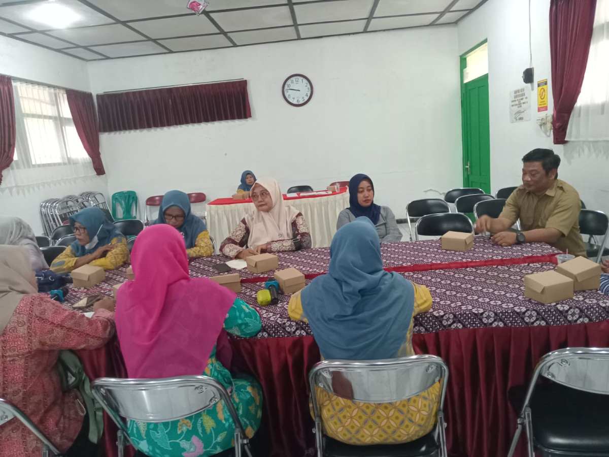 Persiapan Donor Darah Poskesdes Banyuraden