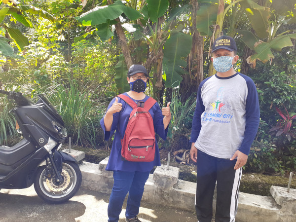 Dimonitor oleh petugas kesehatan desa sumberagung