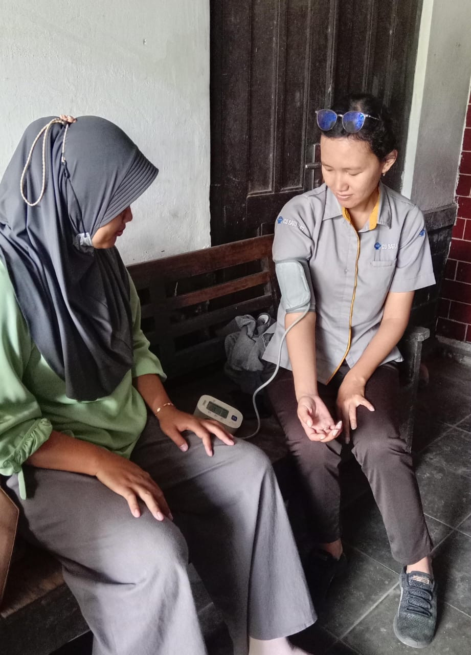 Kunjungan TPK Sendangarum ke rumah Ibu Hamil Padukuhan Toglengan