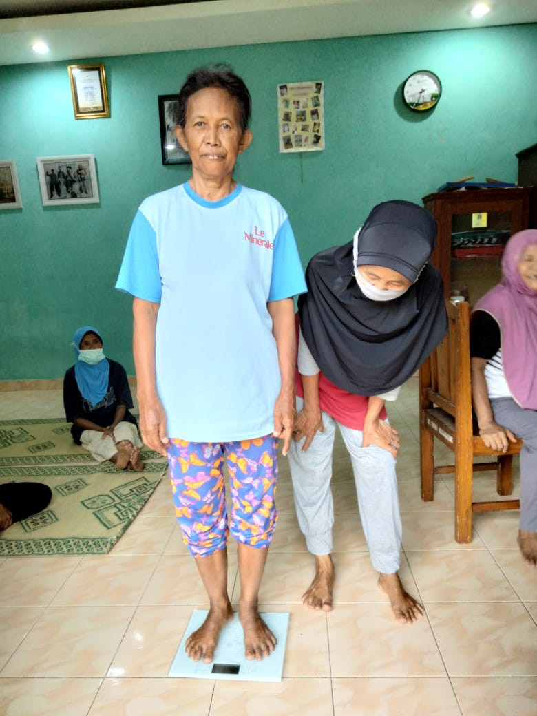 kegiatan pos Yandu lansia babadan 4