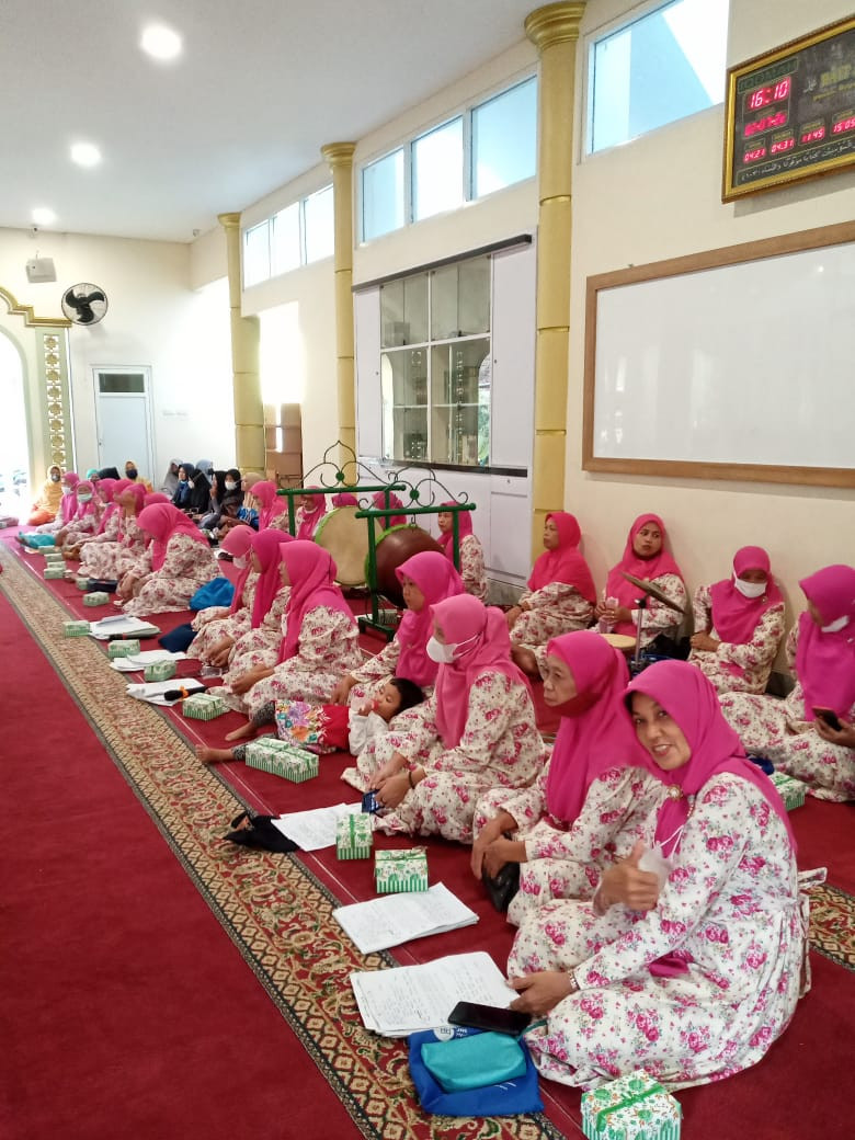 Pengajian rutin di masjid Baaqi Corongan