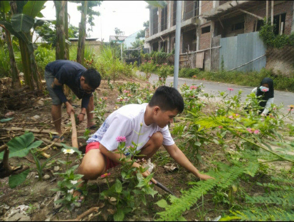 Seksi Lingkungan, Kerja bakti di lahan kosong di padukuhan ngropoh