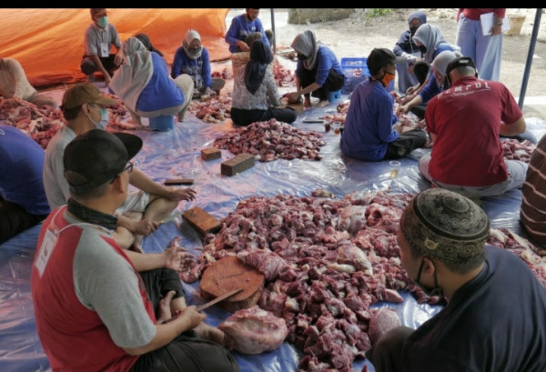 Seksi agama, Pemotongan hewan qurban di masjid miftahul jannah gempol