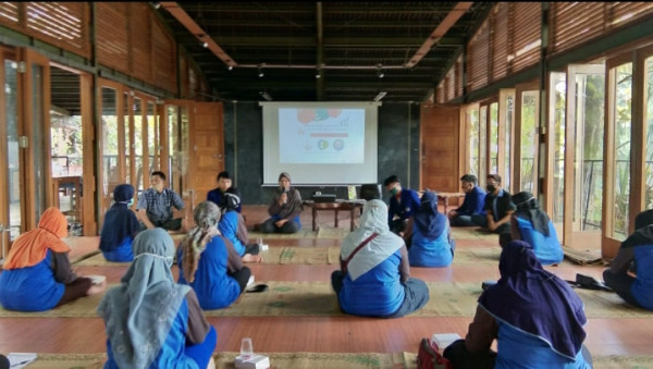 Seksi Lingkungan, Sosialisasi pemanfaatan lahan disekitar rumah