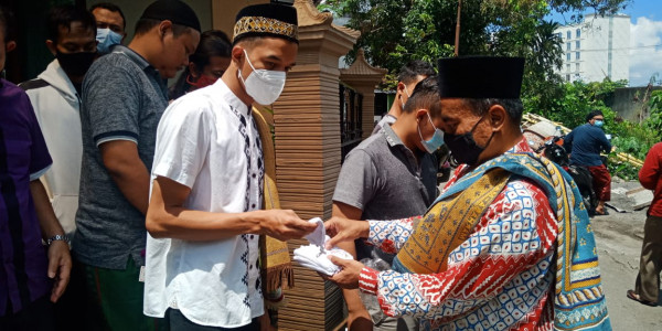 JUMAT KELILING DAN PEMBAGIAN MASKER