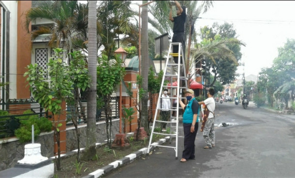 Kerja bakti Masjid Muhajirin Perumnas , Condongcatur