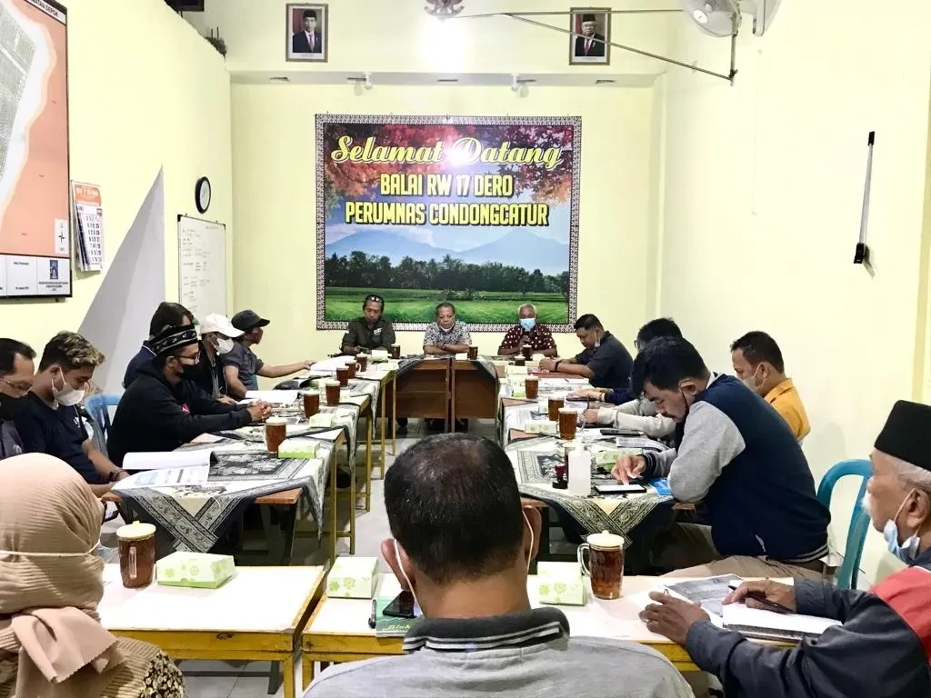 Rapat pengurus RW , Rabu 3 Agustus 2022 , jam 18 s/d selesai , di Balai RW 17 Blok ll Perumnas