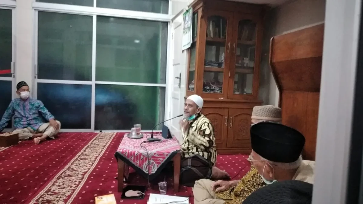 Pengajian bapak2 jama'ah mushola Al Ikhlas RW 22 Blok 1 , Jum'at 30 Sep 2022 . Waktu : jam 20.00 - jam 21.15 . Tempat mushola Al Iklas