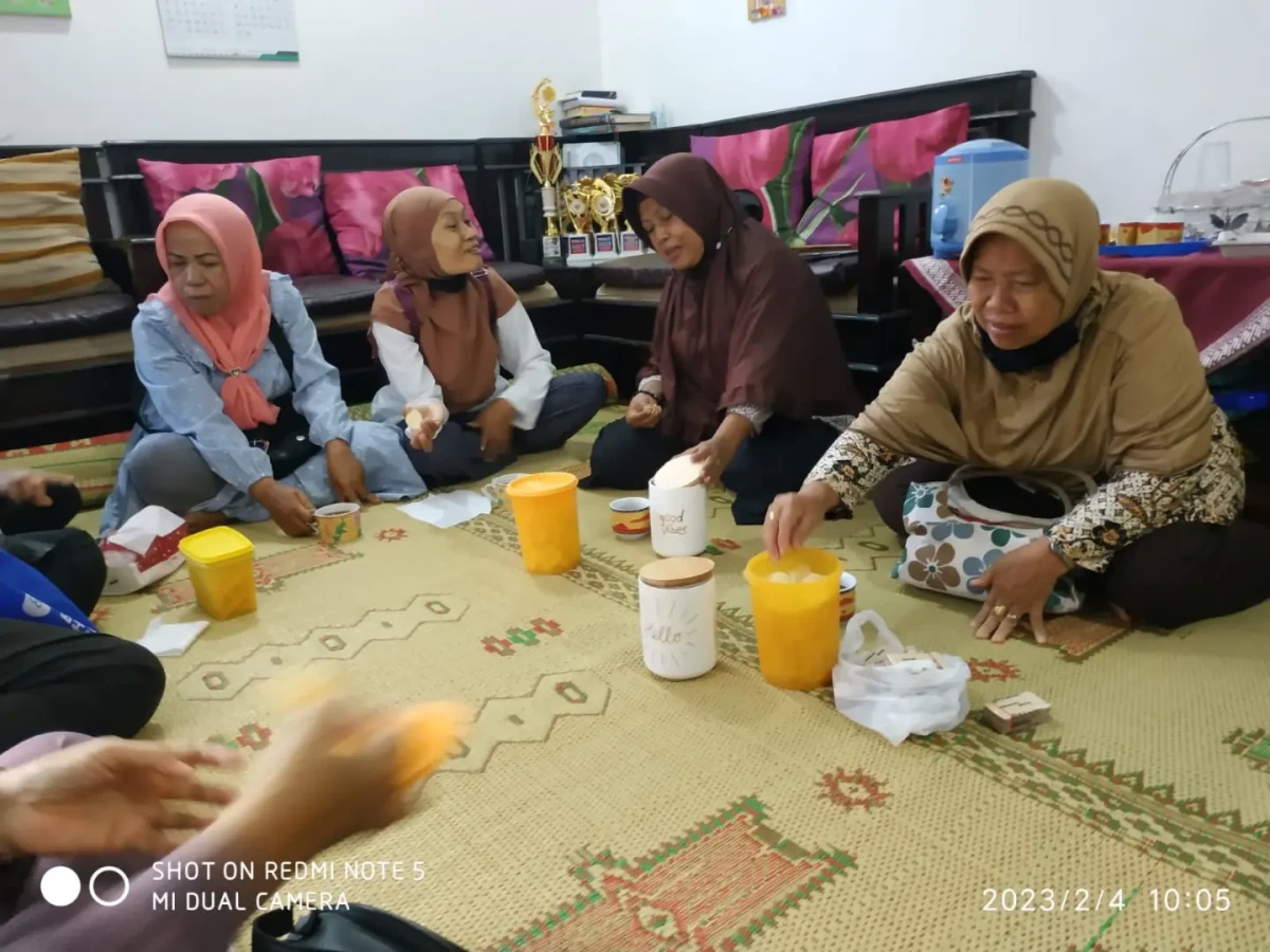 Rapat posyandu Flamboyan Blok 1 , Sabtu , 4 Feb '23 , jam : 10.00 . Tempat : bu Ning Rudhatan . Acara : membahas tugas & rencana kerja th 2023