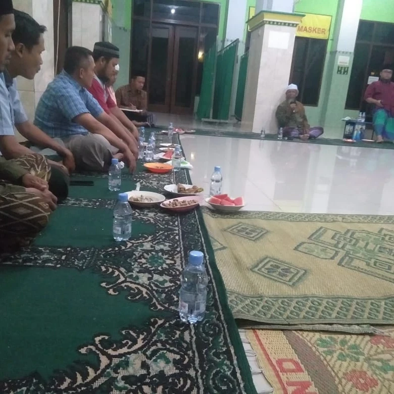 Pertmn membahas ttg amalan d bln ruwah dan musyawarah menyambut bln Romadhon pada :