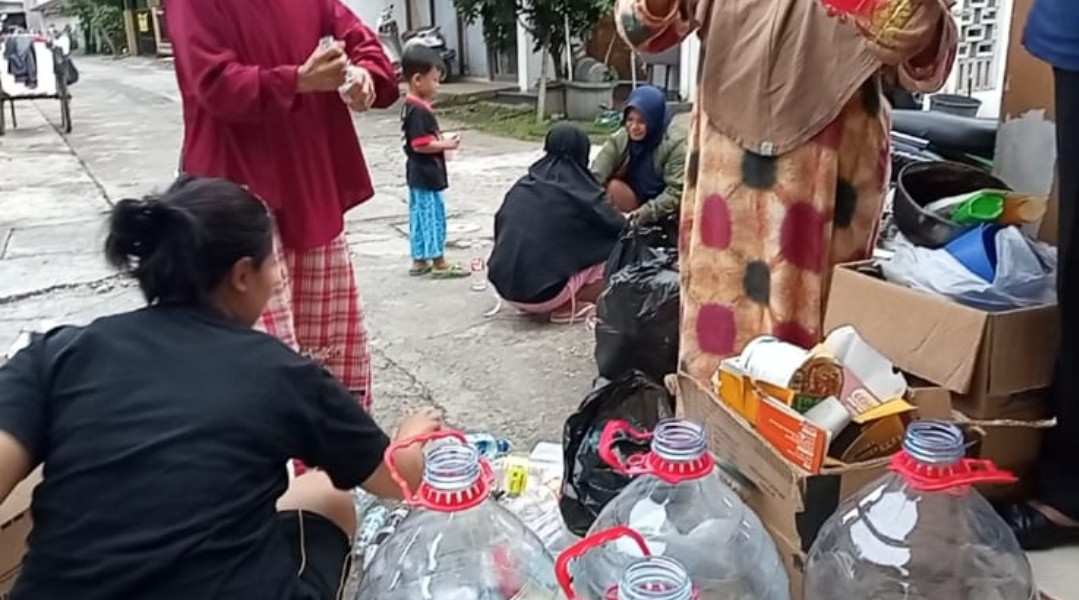 Pilah Sampah Anorganik sesuai kategori yang disetorkan ke @rapel_id